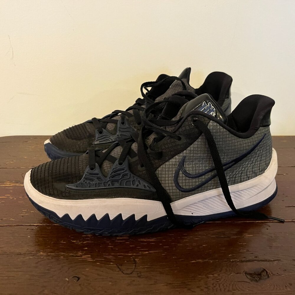 Nike Kyrie 4 TB Low Black Midnight Navy